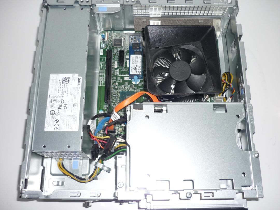 DELL VOSTRO 3470 第８世代 i3-8100/8GB/128GB