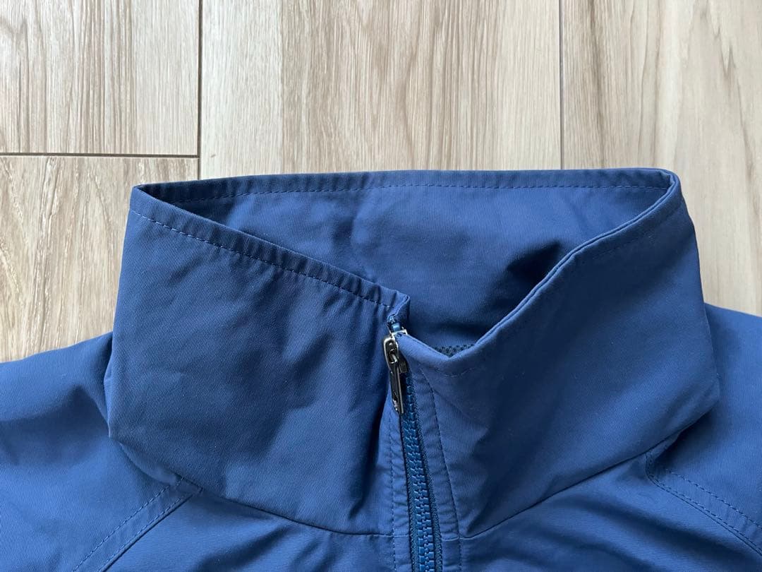 patagonia ネイビー ナイロンジャケット