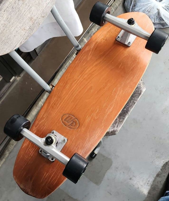WP Carvingスケートボード