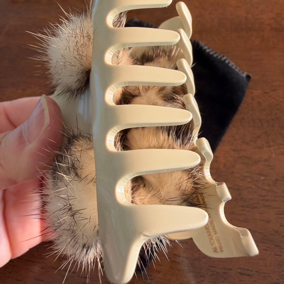 アレクサンドルドゥパリ ミンクファー ヘアクリップ 限定 入手困難