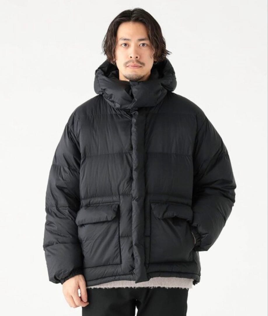 BEAMSダウンジャケット 「別注」TAION / ダウン フーディー メンズ