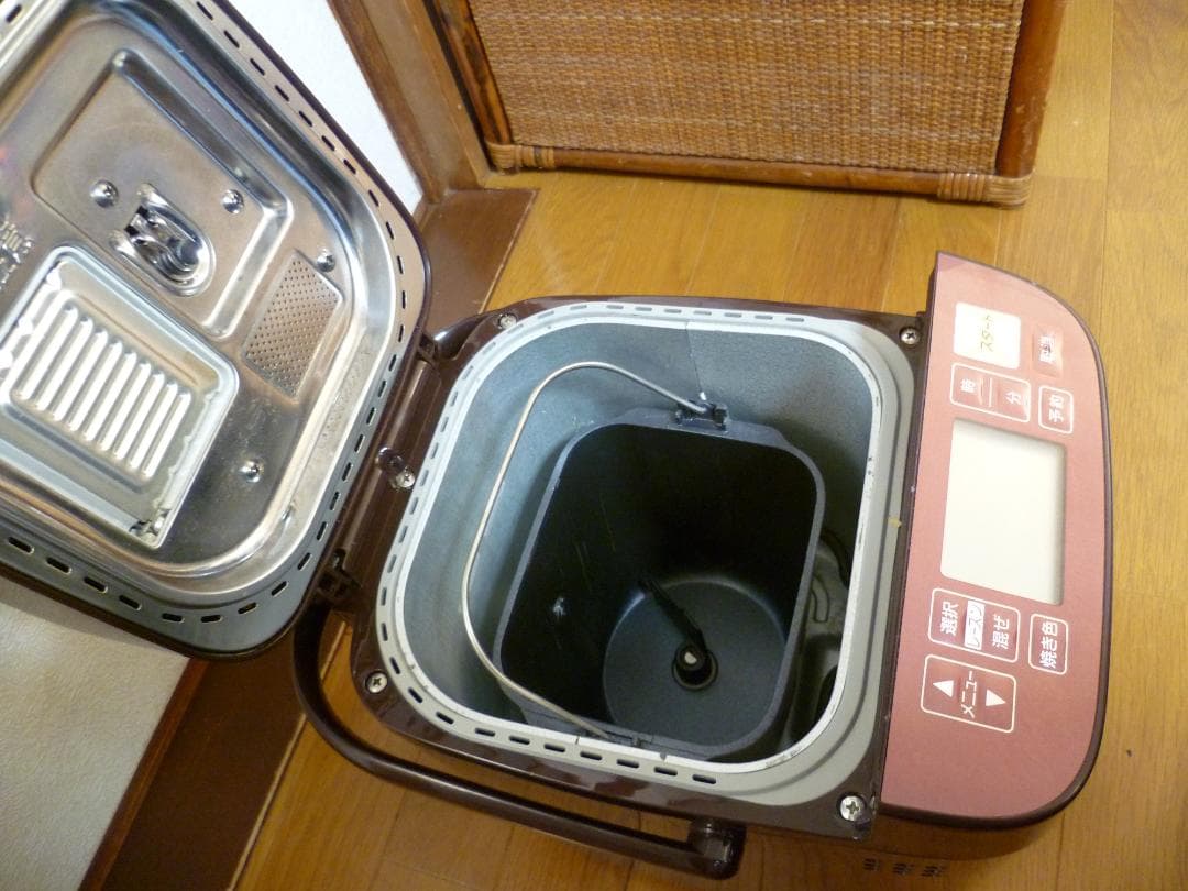 Panasonic ホームベーカリー SD-BMT1000