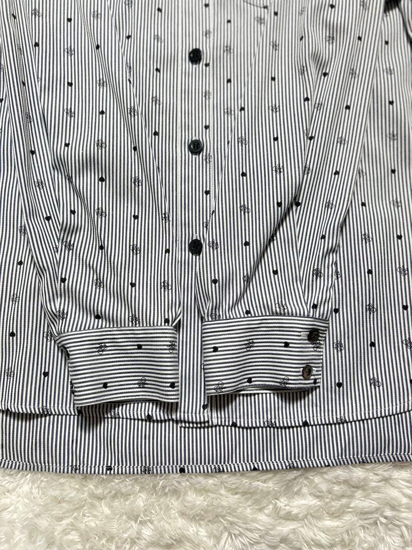 美品 rosymonster ロージーモンスター ハートロゴシャツ ネイビー