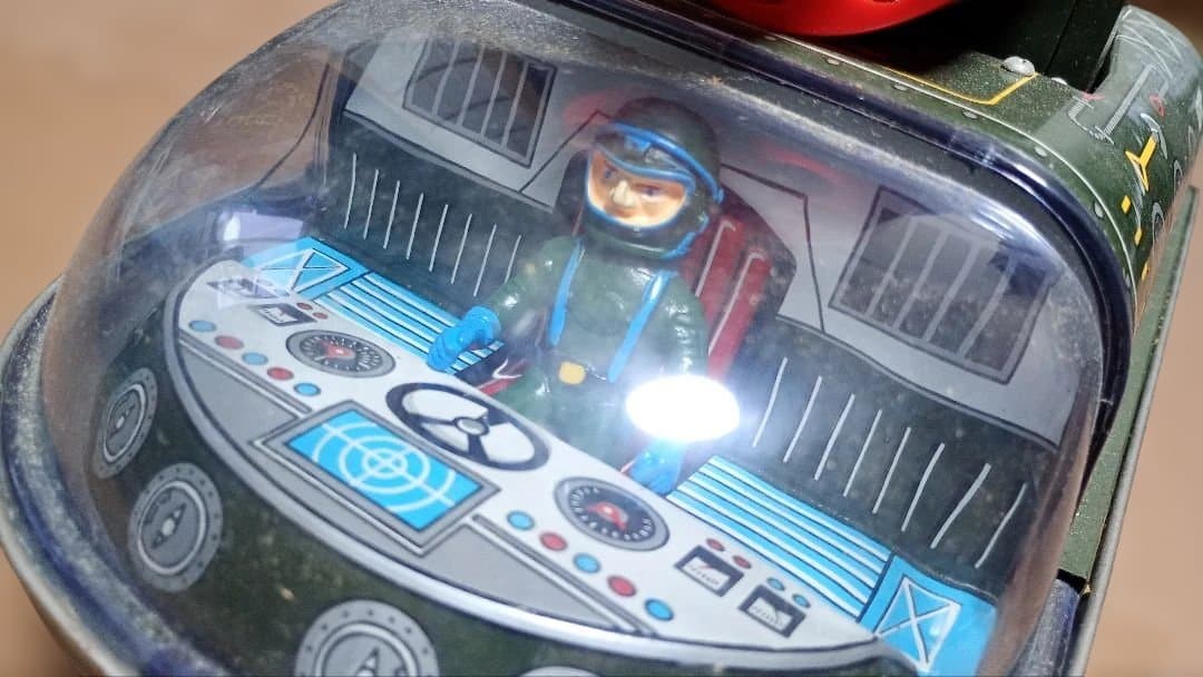 ブリキのおもちゃ MD-5 軍事風キャタピラ模型 難アリ