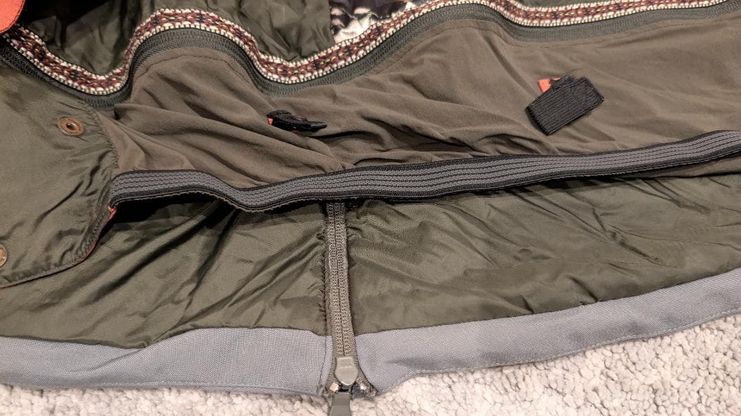 【美品・5回未満】Burton バートン スノボウェア ジャケット レディースS