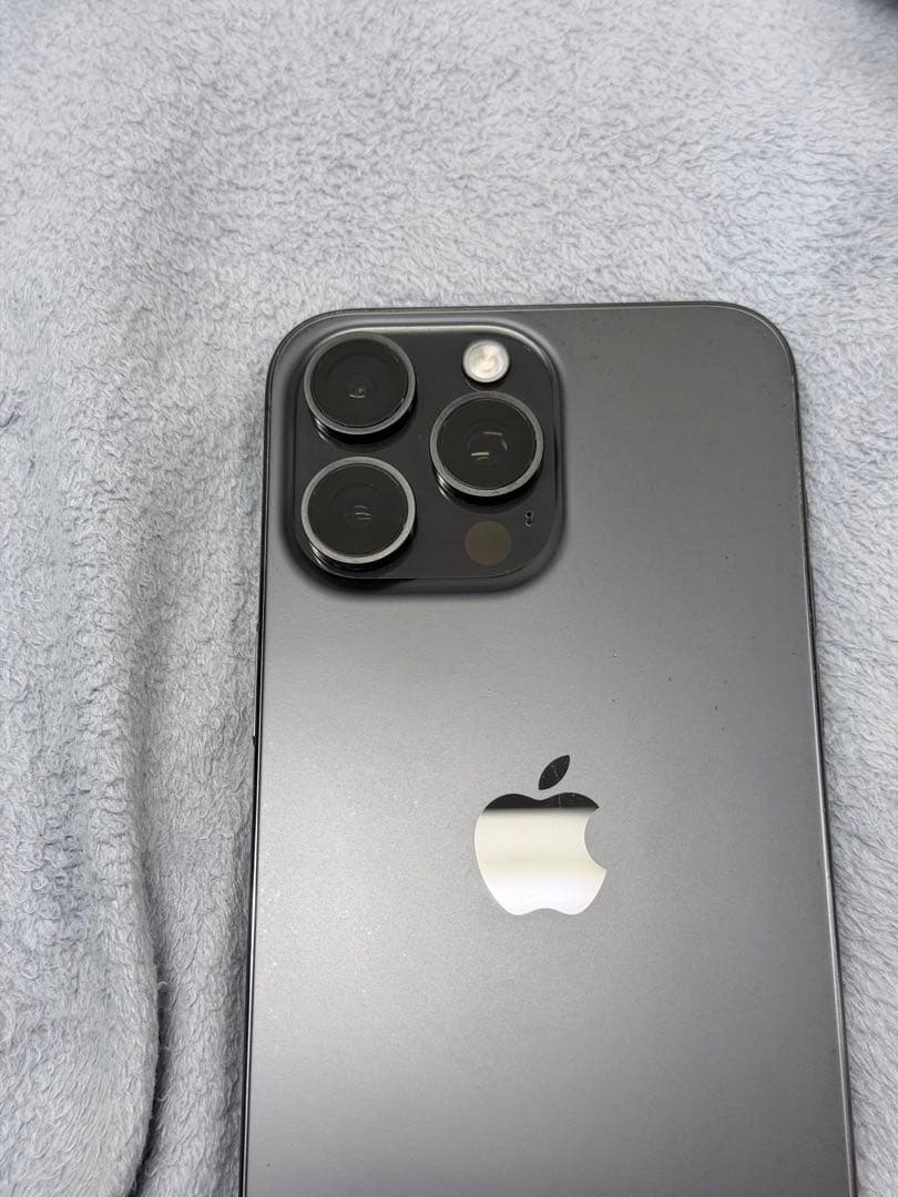 Apple iPhone 15 Pro Max 256gb ブラックチタニウム