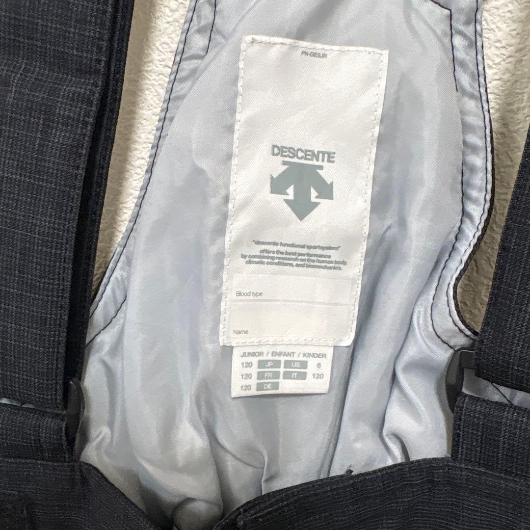 DESCENTEデサント120㎝スキーウェア　スノボ雪遊び