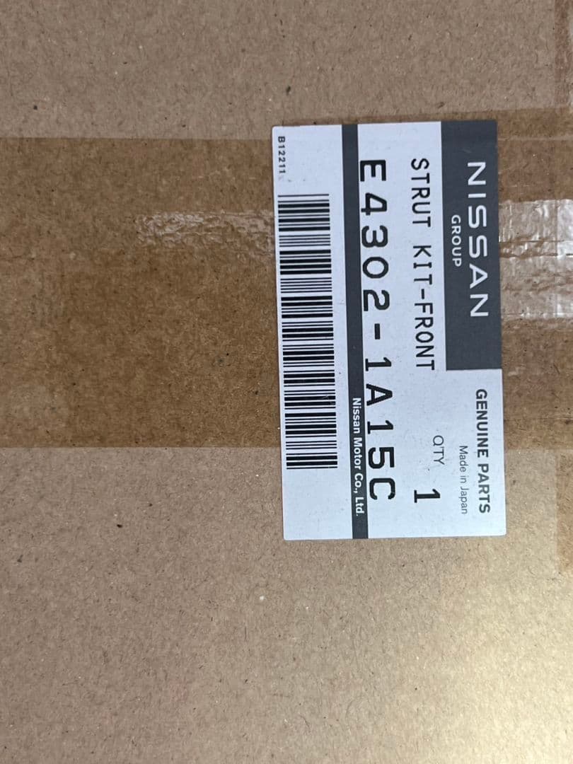 とらおNISSAN　HE12ノートニスモ ストラット・ショックセット