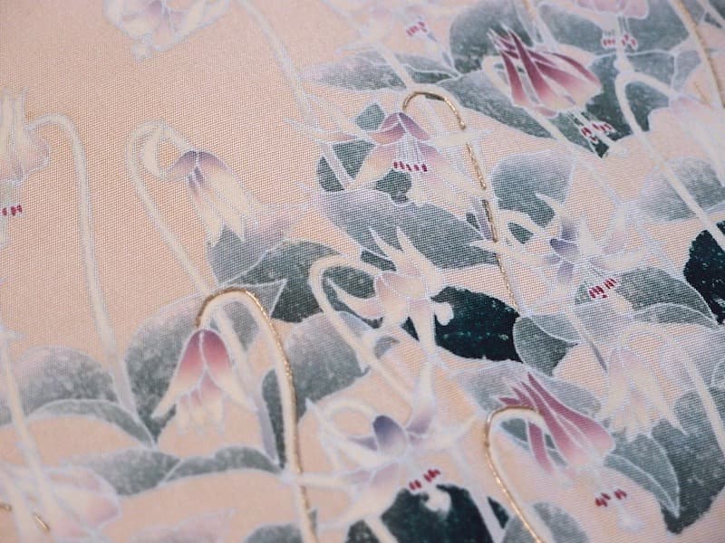 おまとめ専用　塩瀬名古屋帯（カタクリの花）刺繍入　長392 正絹