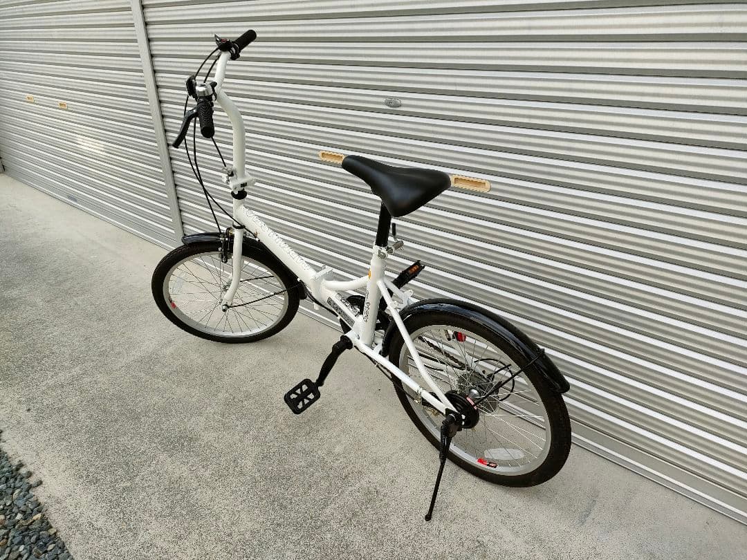 【岩手】引取限定 キャプテンスタッグ 20インチ折り畳み自転車 6段 おまけつき