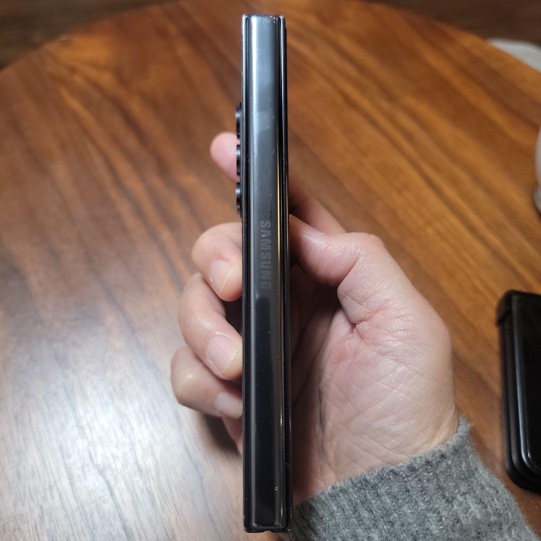 スマートフォン本体 Galaxy Z Fold 5 256GB docomo