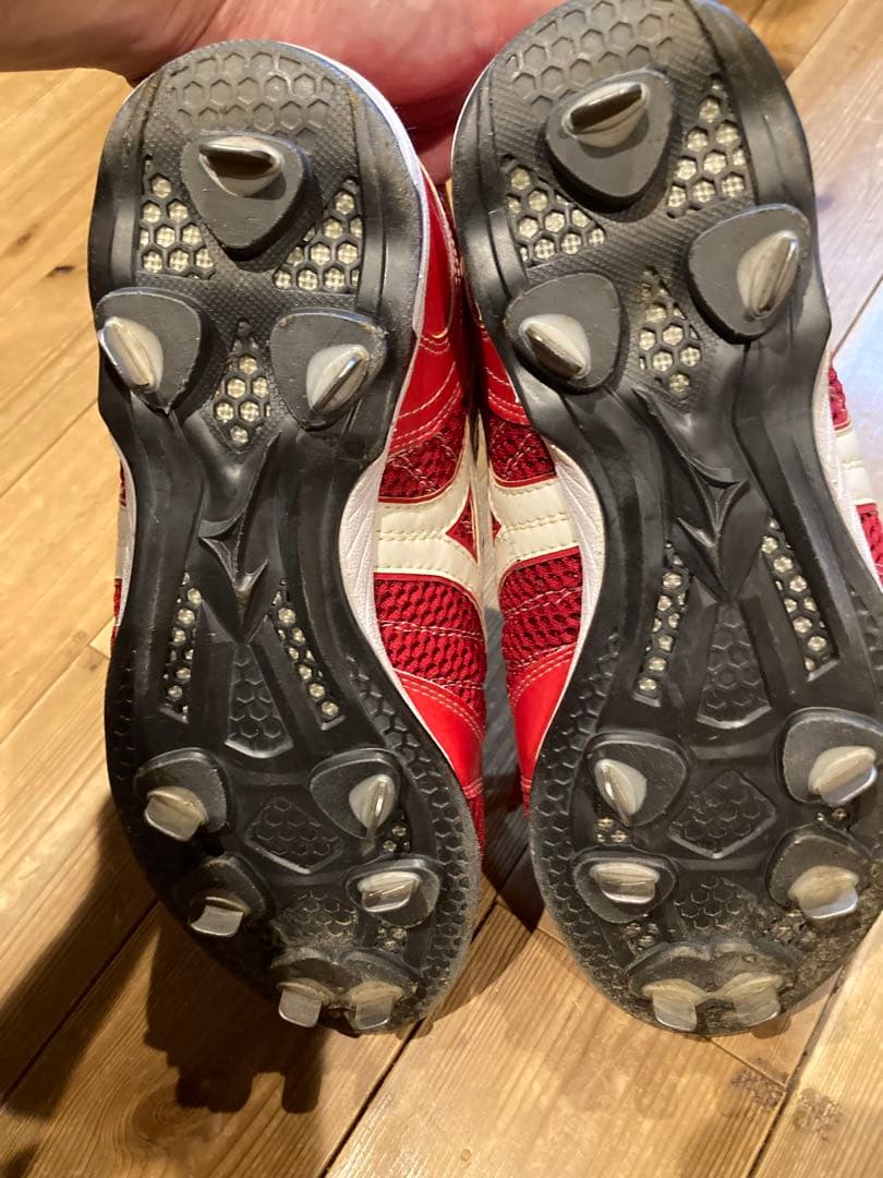 実使用　野球　スパイク　広島　ミズノ