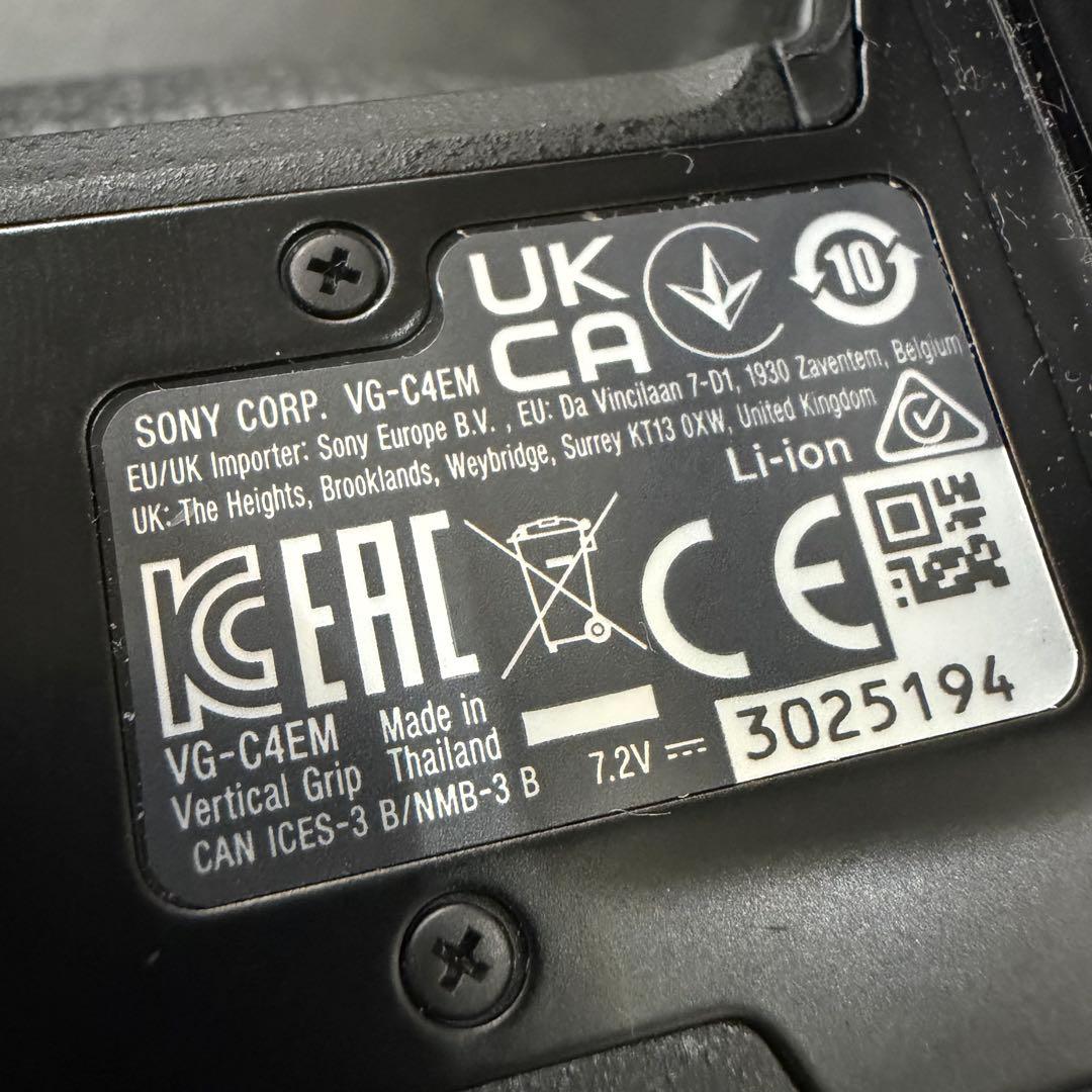 SONY 縦位置グリップ VG-C4EM 極美品　113