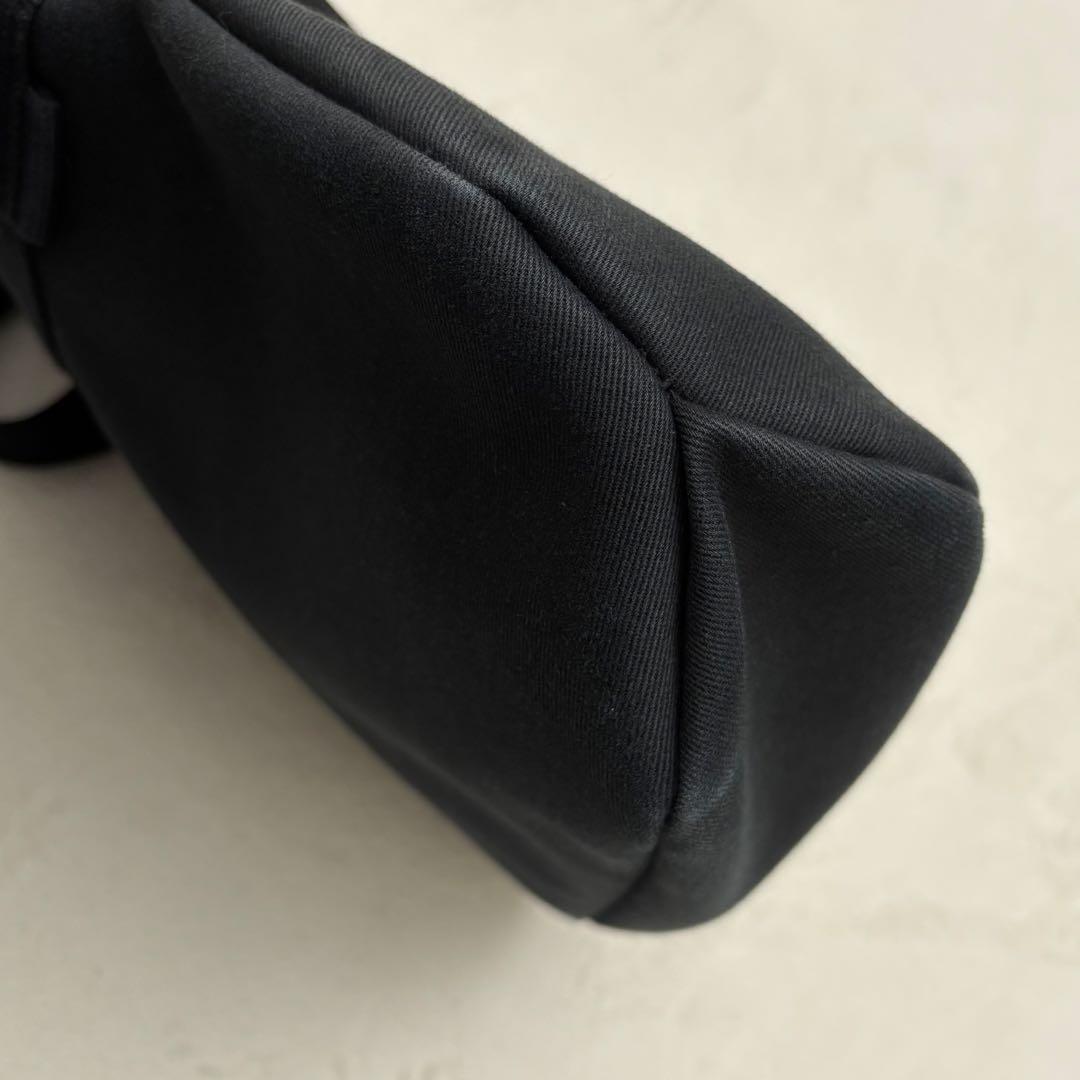 Brady ブレイディ ショルダーバッグ かぶせ ブラック