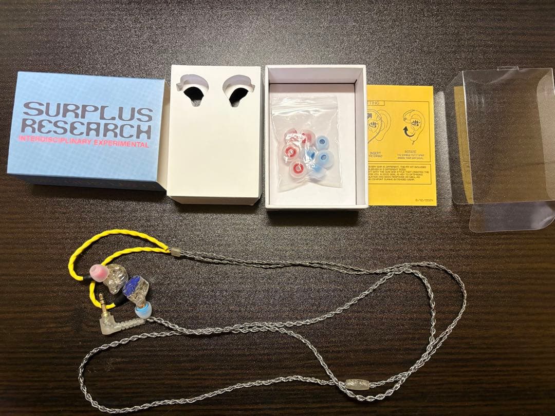 小*川様 surplus research SR-002 V 3.0 イヤホン
