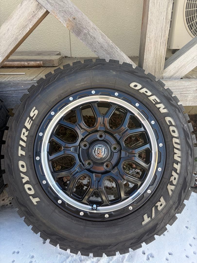 OPEN COUNTRY R/T 215 65 R16 バリ溝　1本①