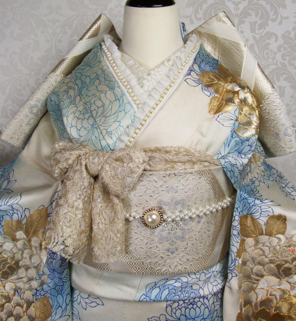 大輪菊の豪華刺繍/振袖フルセット　ｍ73　成人式 やまと謹製 白振袖