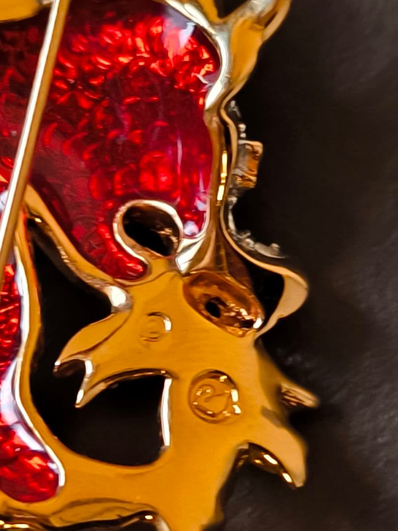 希少 SWAROVSKI スワロフスキー ブローチ ドラゴン 竜 龍