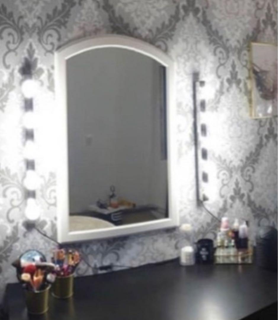 値下げ！新品★IKEA★ホワイトアーチ型ミラー　女優ミラー用鏡 マトレダール