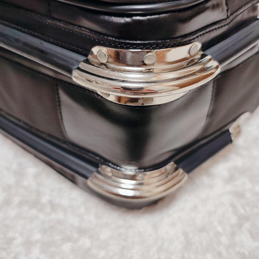 PIEROGUIDI リネアボールド ドクターバック 大容量