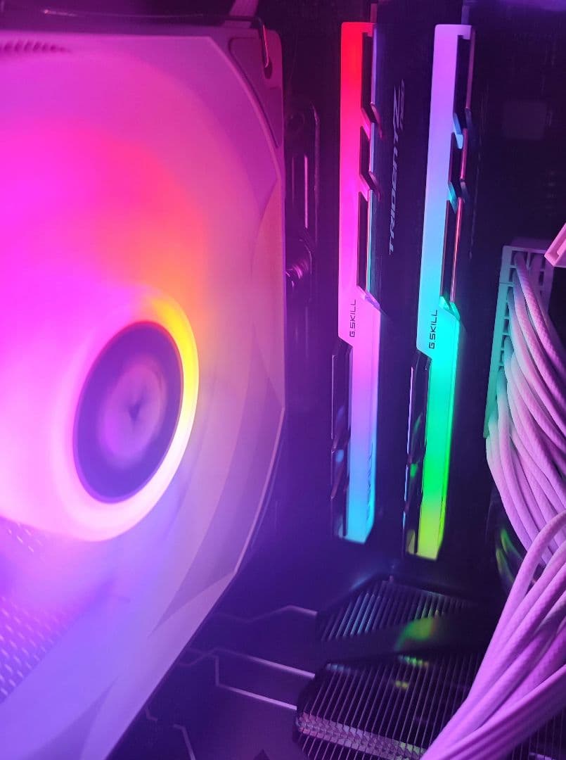 ROG B550-F WIFI RYZEN 5700X3D 32GBメモリセット