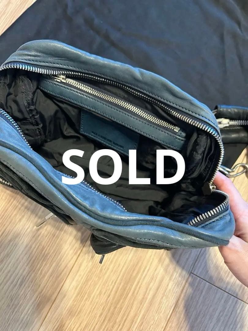 アレキサンダーワン　ブレンダ　ジップチェーンショルダーバッグ