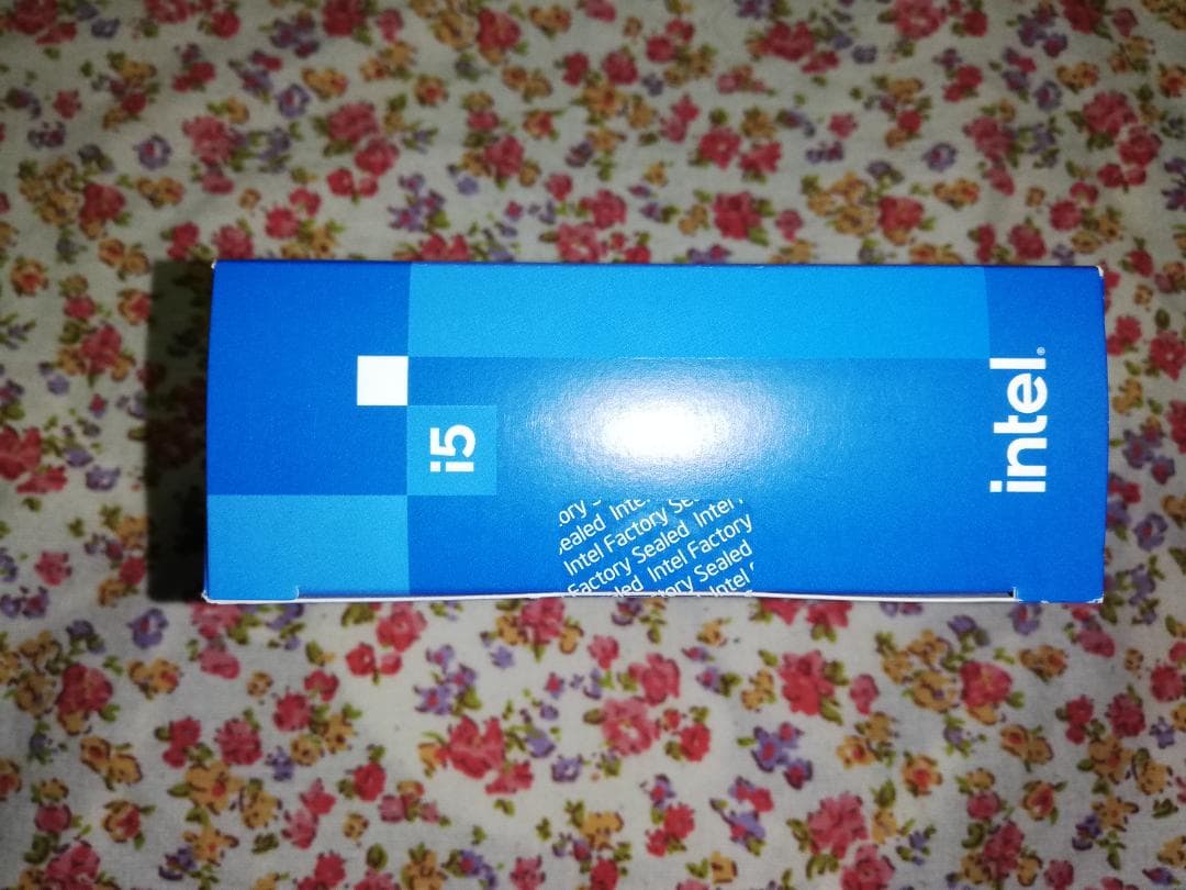 Intel CPU Core i5 13600K LGA1700 未開封品！