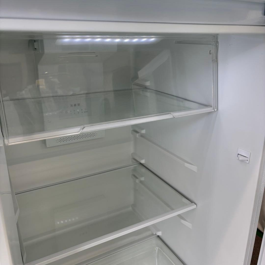 603⭕️冷蔵庫　一人暮らし　大型　200-300ℓ　右開　設置無料　安い　綺麗