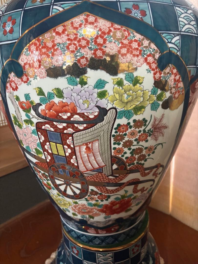 金龍窯　博山作　飾壷　伝統工芸美術