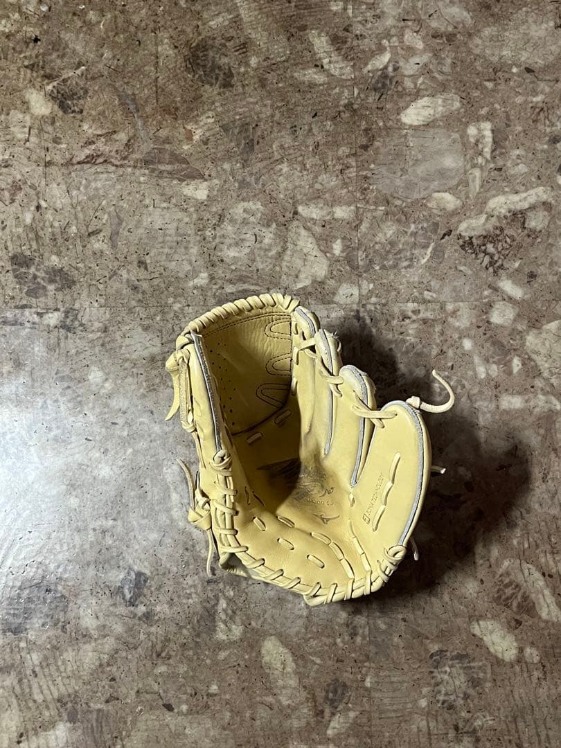 ミズノプロ 軟式グローブ 投手用