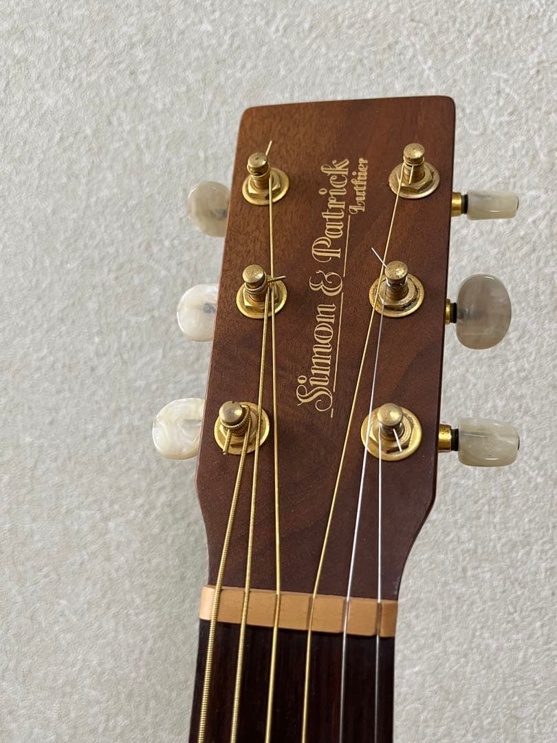 Godin製 Simon&Patrick pro mahogany カナダ製