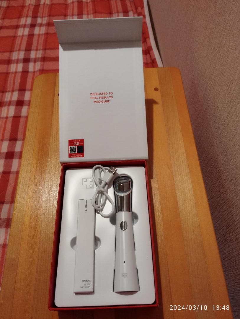 ❤美品❤【medicubeダーマエアショット&ゼロ毛穴ワンデーセラム美容液30