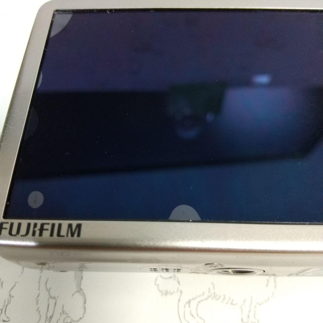 【RS53】FUJIFILM FINEPIX F80 デジカメ 本体