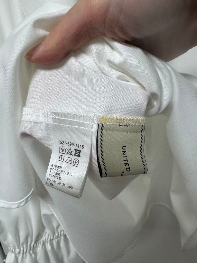 ユナイテッドアローズ　フリルカラー フレアスリーブ ブラウス