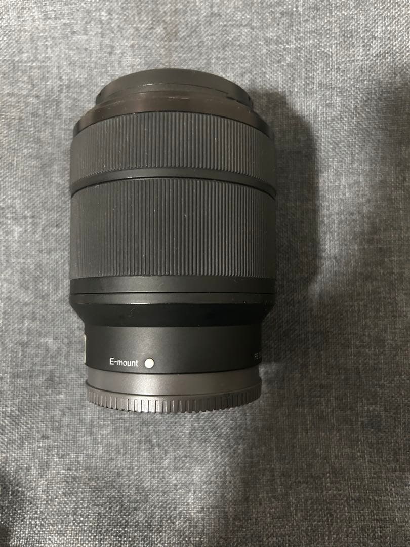 SONY 28-70mm F3.5-5.6 OSS 標準ズームレンズ
