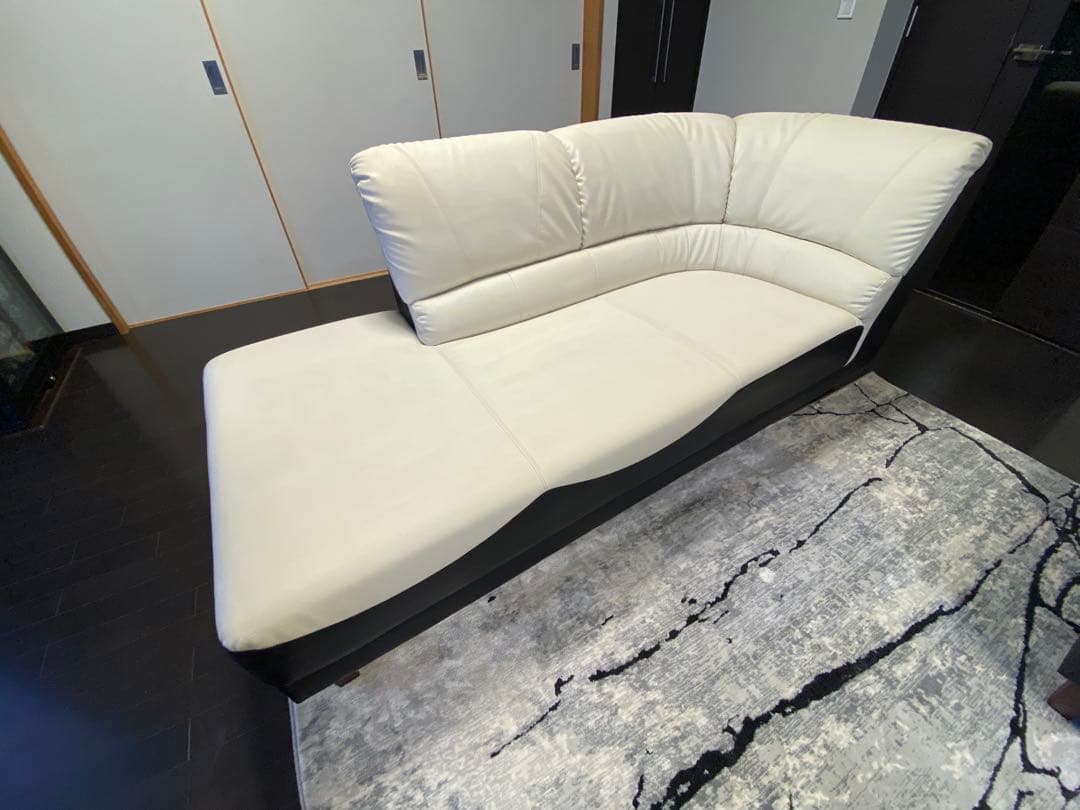 レザーソファ　東京インテリア