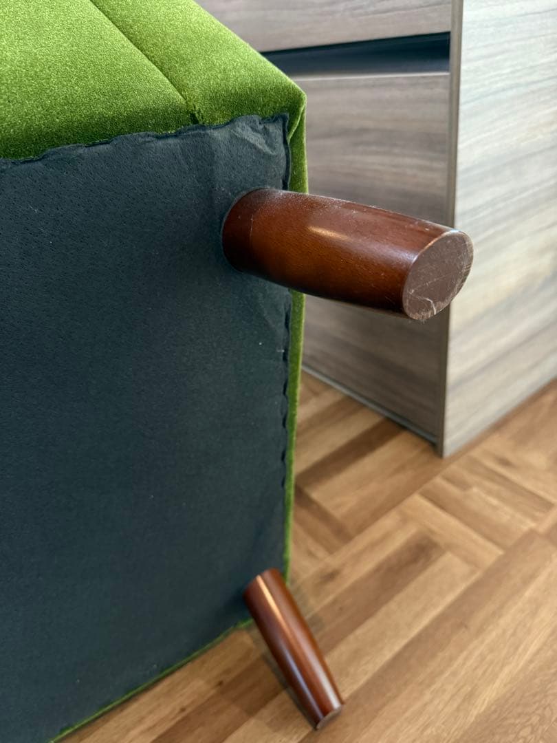 カリモク60 ロビーチェア ワンシーター モケットグリーン