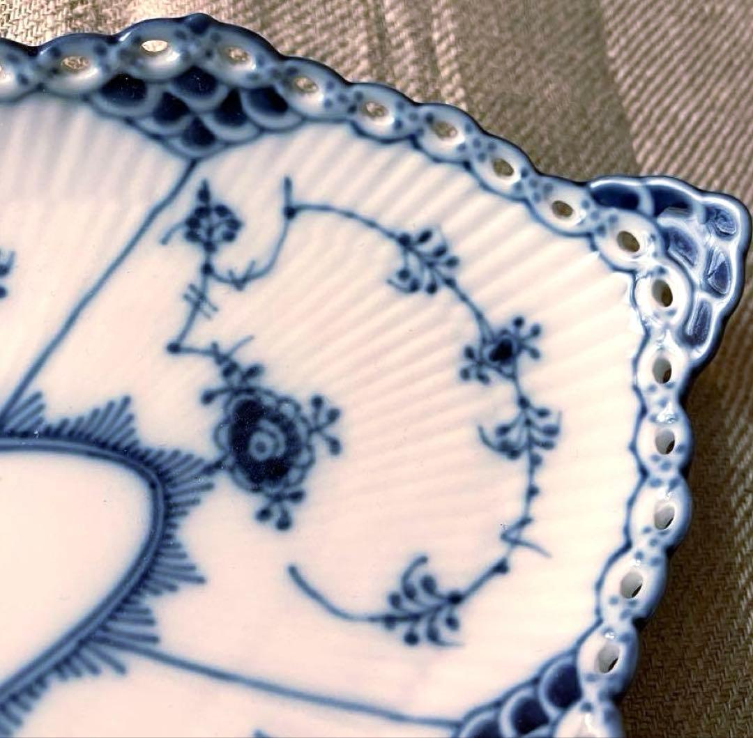 ロイヤルコペンハーゲ　ピックルディッシュフルレース