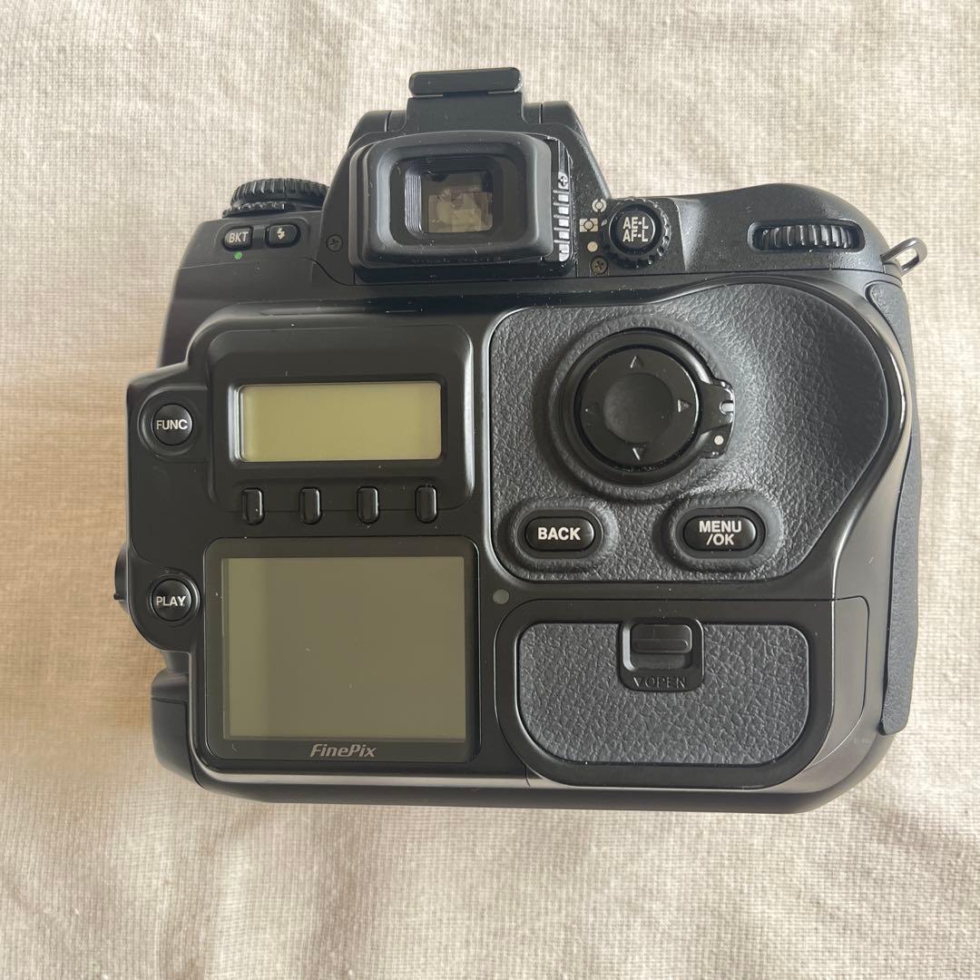 ふ*ー様 ［FUJI × Nikon］FinePix S3 Pro