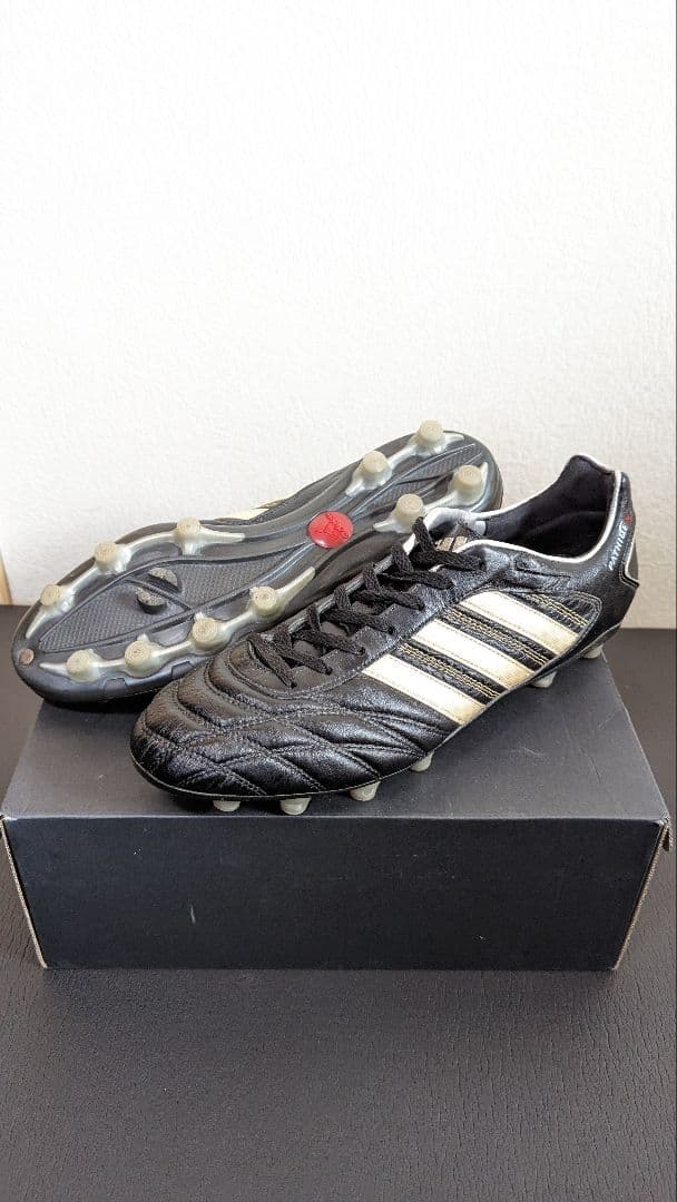 adidas パティークX TOP サッカースパイク　アディダス