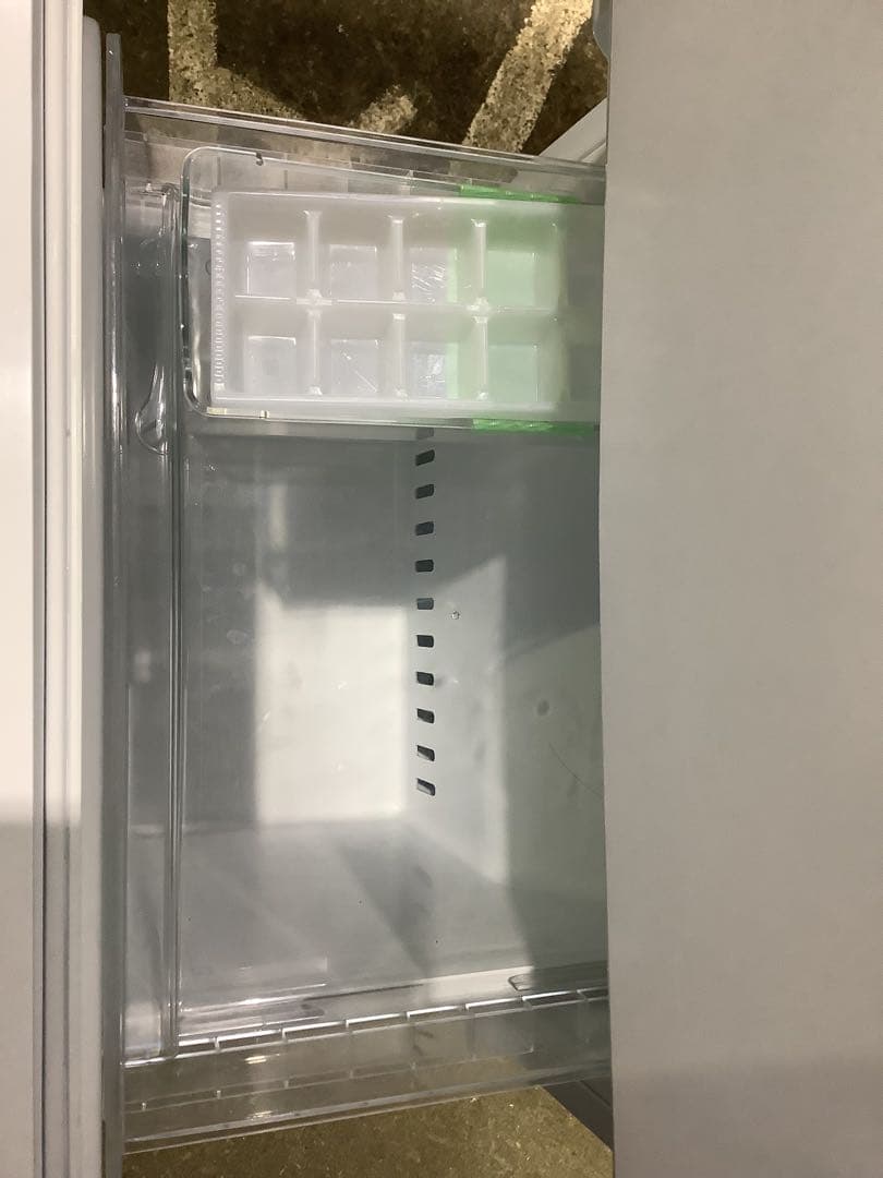 OGU 2ドア冷蔵庫 YRZ-F15E1 156L 2018年製 ヤマダ