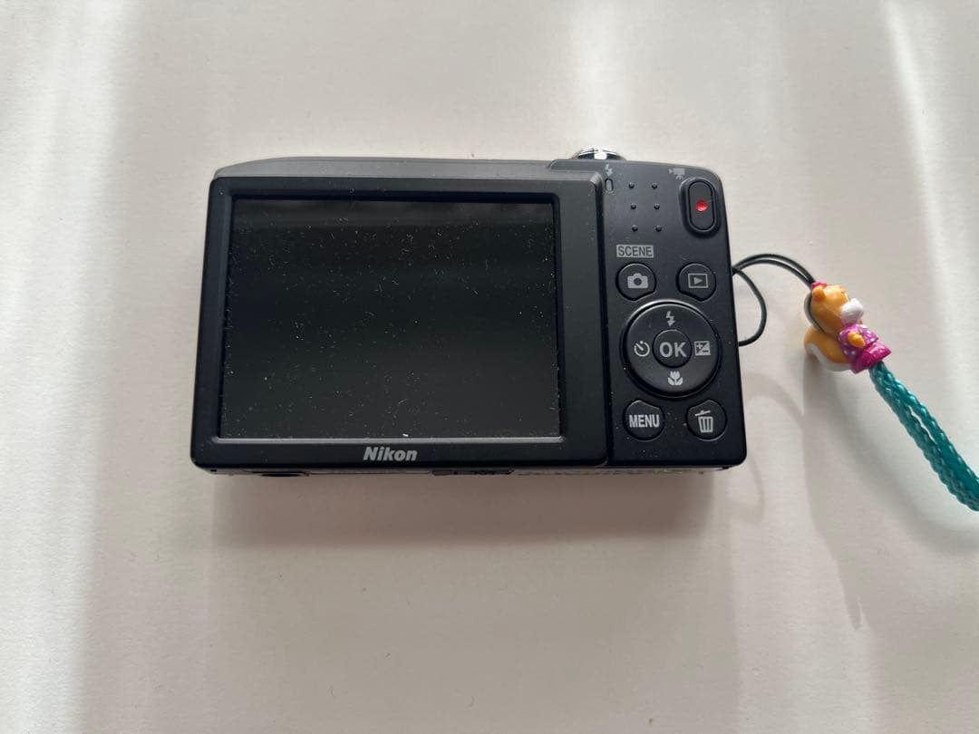 Nikon coolpix A100 コンパクト デジタルカメラ