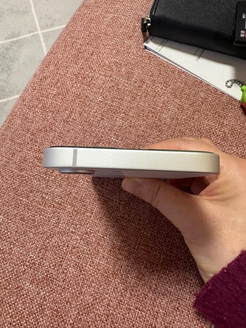 【本日限定価格】Apple iPhone 16e ホワイト 6.1インチ 本体