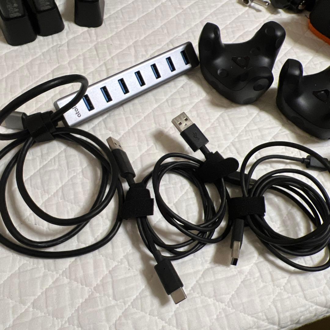 HTC VIVE トラッカー3.0＋ベースステーション2.0 フルトラセット