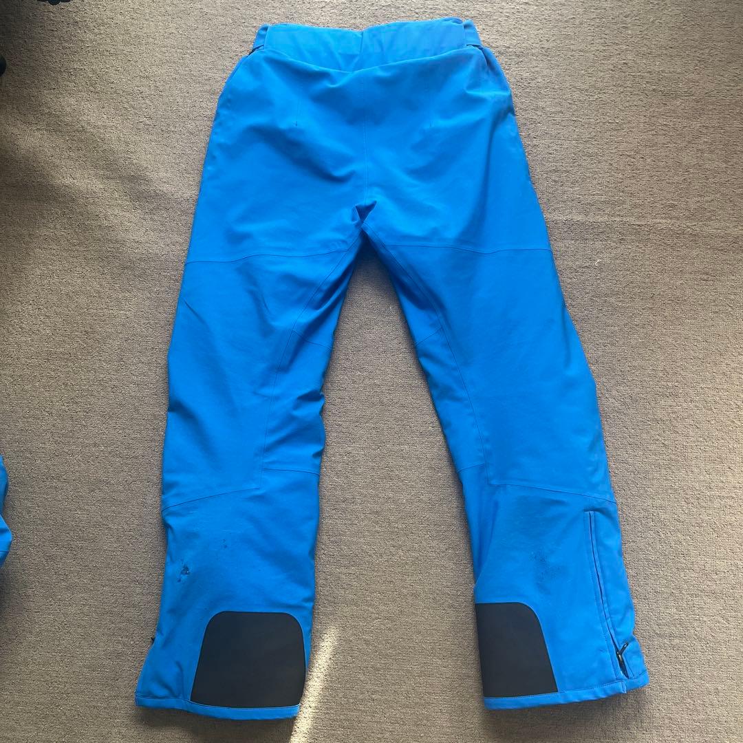 スキーウェア　サロモンワッペン付き オンヨネウェア上下　SSサイズ