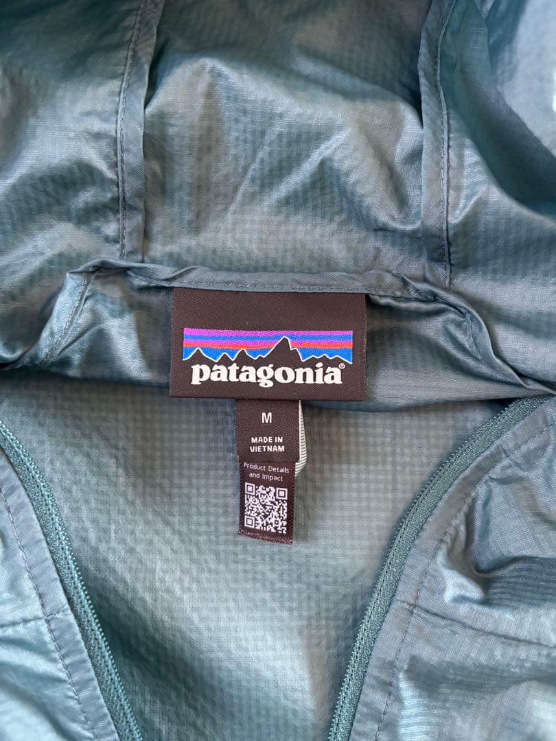 Patagonia フーディニジャケット Mサイズ　SP25