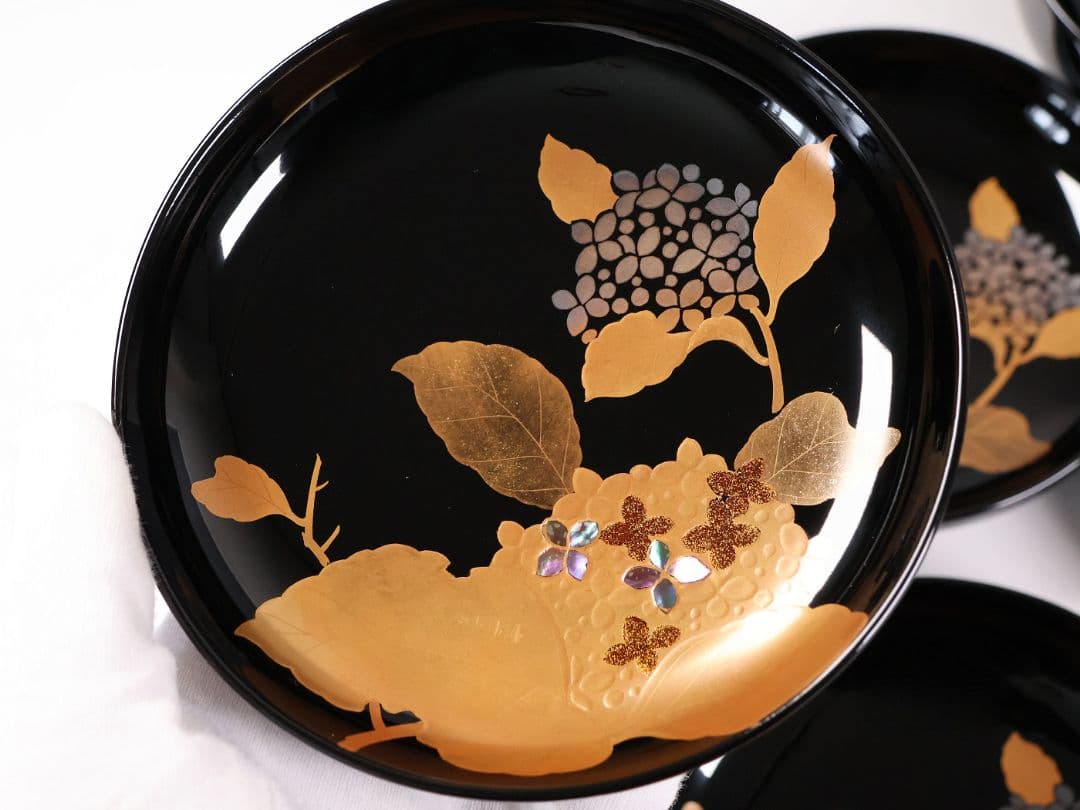 【MB190】天然木漆塗 紫陽花と葵 金蒔絵 螺鈿入 黒塗 煮物椀 五客 昭和期