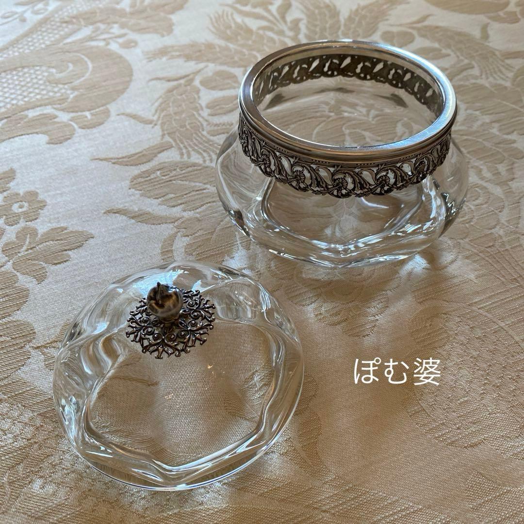 ①パリ窯／プレート ②ボンボニエール／クリスタル＋純銀 ③レードル／純銀