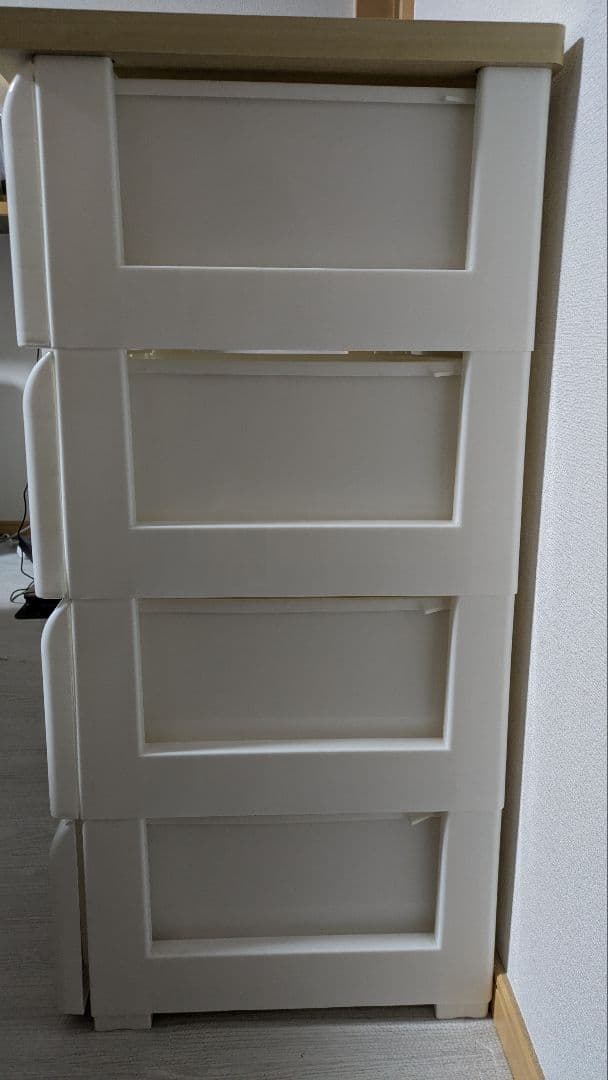 除菌済！送料込美品！ディズニーミッキーマウス　 ４段衣類収納ケース