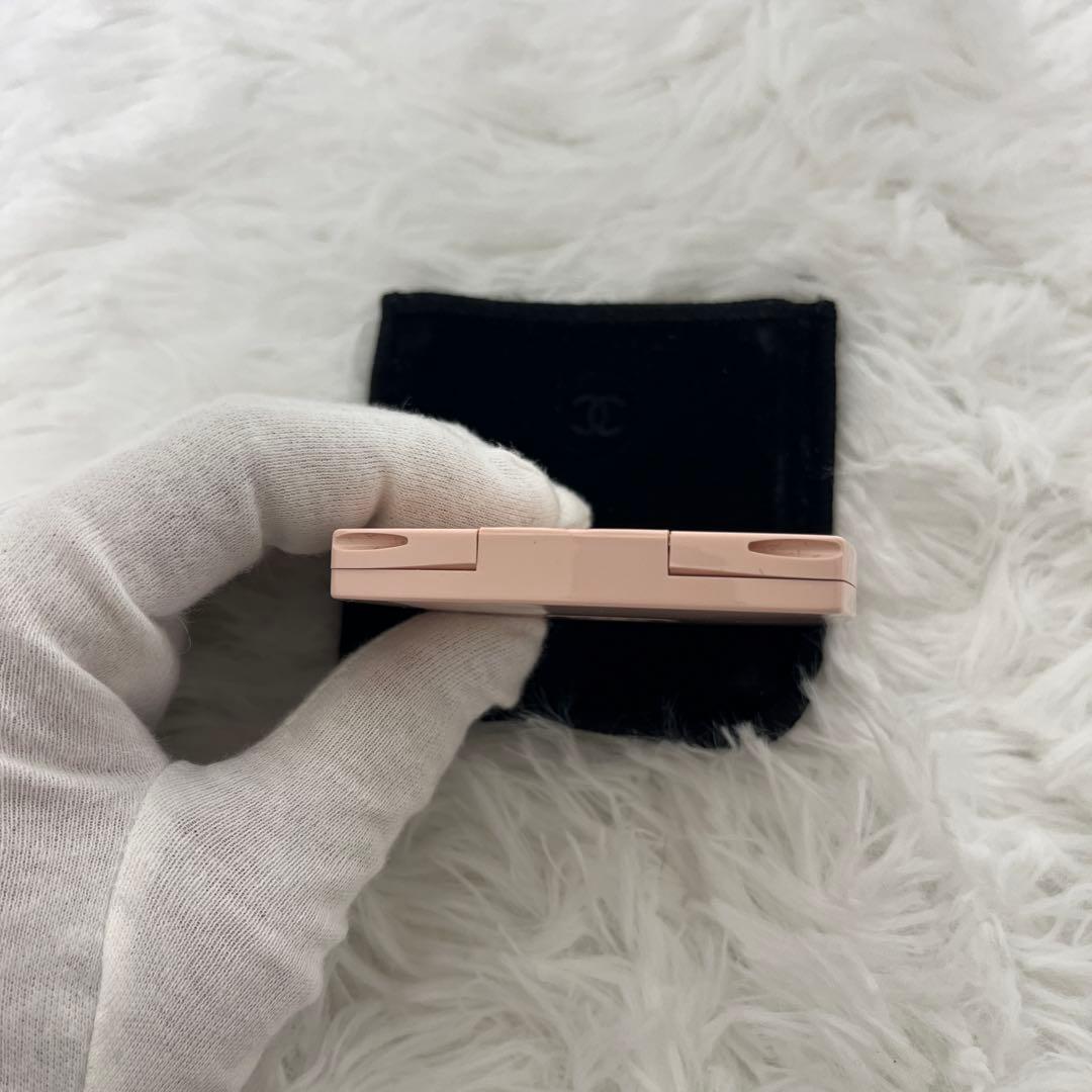 シャネル　CHANELコンパクトダブルミラー バレリーナ 111